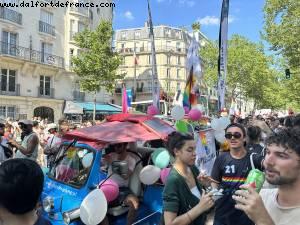 1011 La Marche des fiertés de Paris