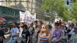 1015 La Marche des fiertés de Paris
