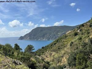 Hiking from Monterosso to Vernazza - Atlantis Med Cruise - Odyssey of the Seas
