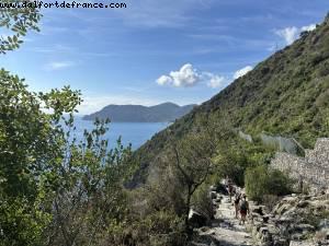 Hiking from Vernazza to Cornignlia (Cinque Terre) - Atlantis Med Cruise - Odyssey of the Seas