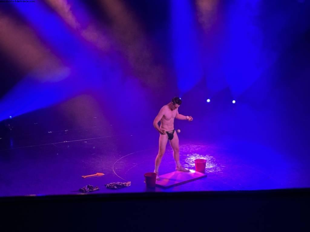 Briefs Factory in Naughty Cool ,Atlantis Singapour to Bangkok cruise