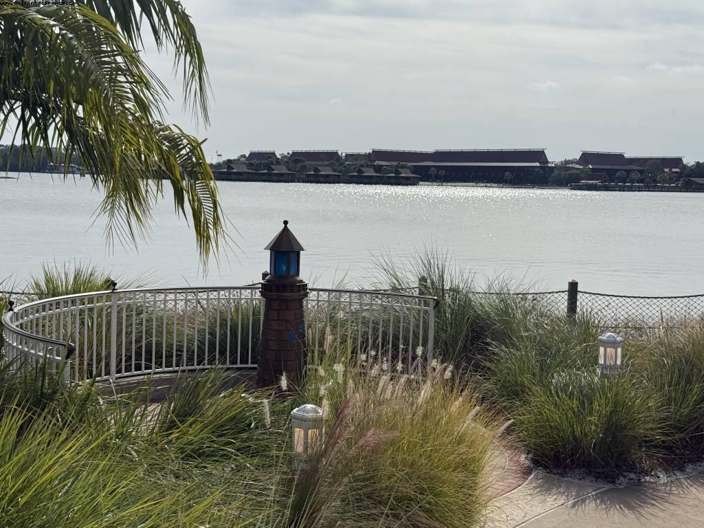 Walking from Magic Kingdom to TTC - Walt Disney World - Orlando, Florida