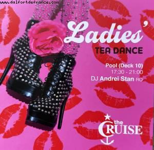 Ladies - La Demence Cruise - Celebrity Infinity