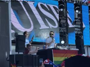 D'ou venez-vous? - La Demence Cruise - Celebrity Infinity