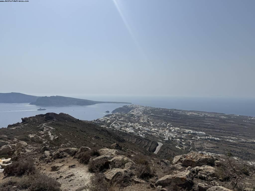 Hiking from Oia to Fira, Santorini - Atlantis Virgin Resilient Lady Cruise