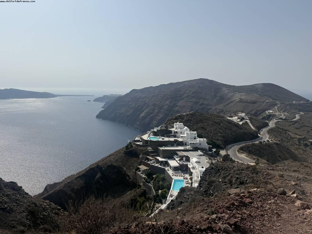 Hiking from Oia to Fira, Santorini - Atlantis Virgin Resilient Lady Cruise