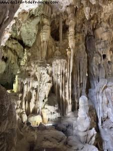 Thien Cung cave - Mini cruise in Halong Bay, Vietnam -Atlantis Hong Kong to Singapore cruise