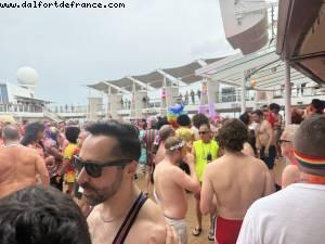 Disco - Atlantis Hong Kong to Singapore cruise